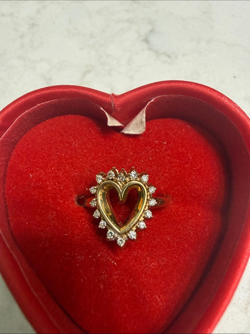 14k diamond heart ring~